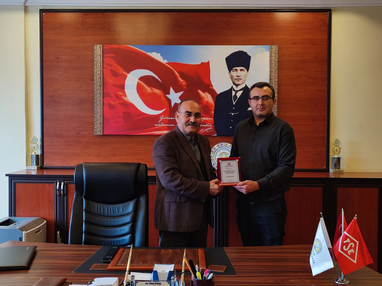 İdari ve Mali İşler Personelimiz Selim TAŞAN'ın Emekliliği 